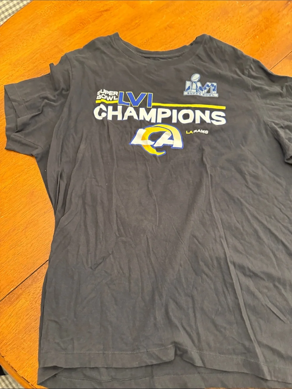 Nike Black Los Angeles Rams Super Bowl LVI Champions T-Shirt xl